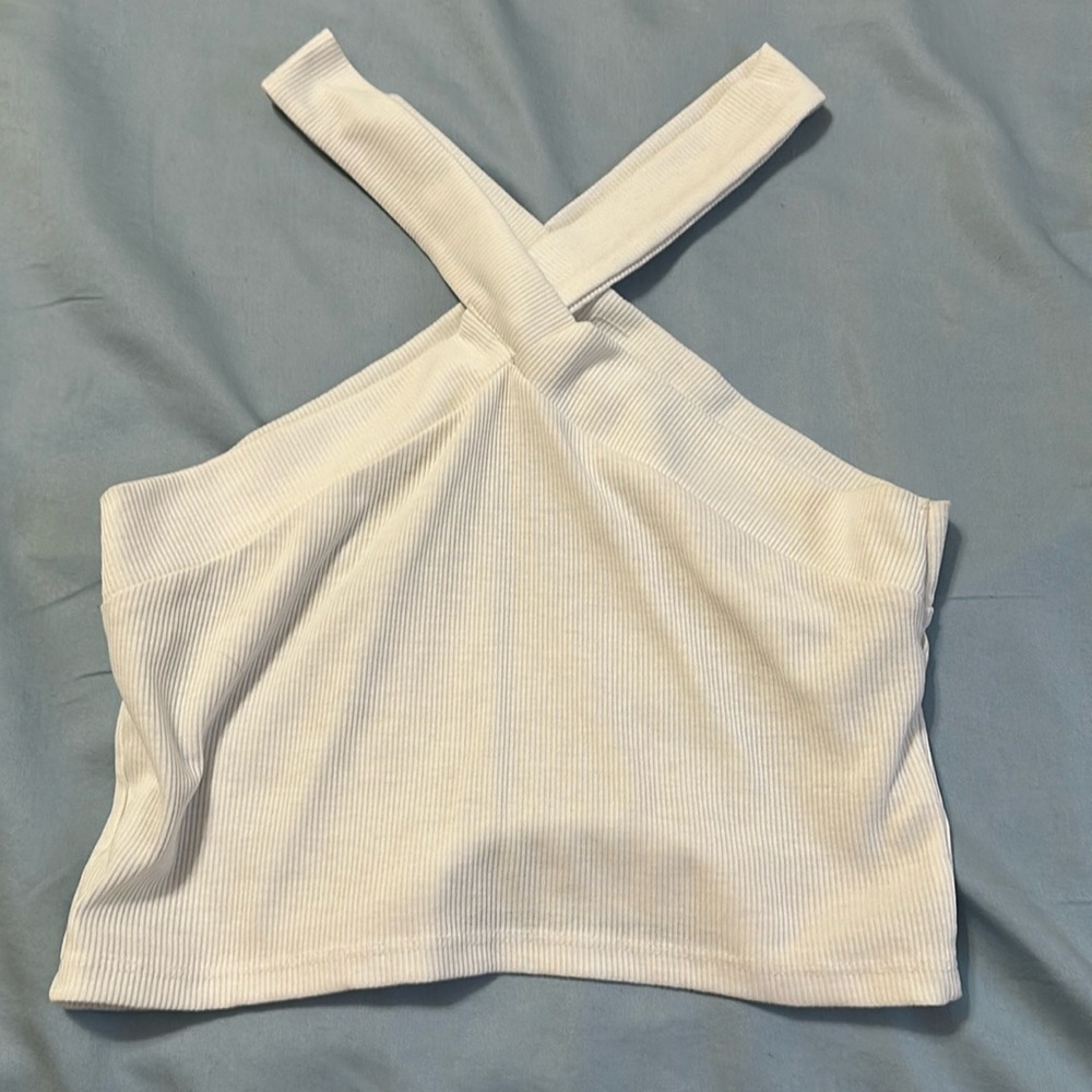 Women’s crossover halter top